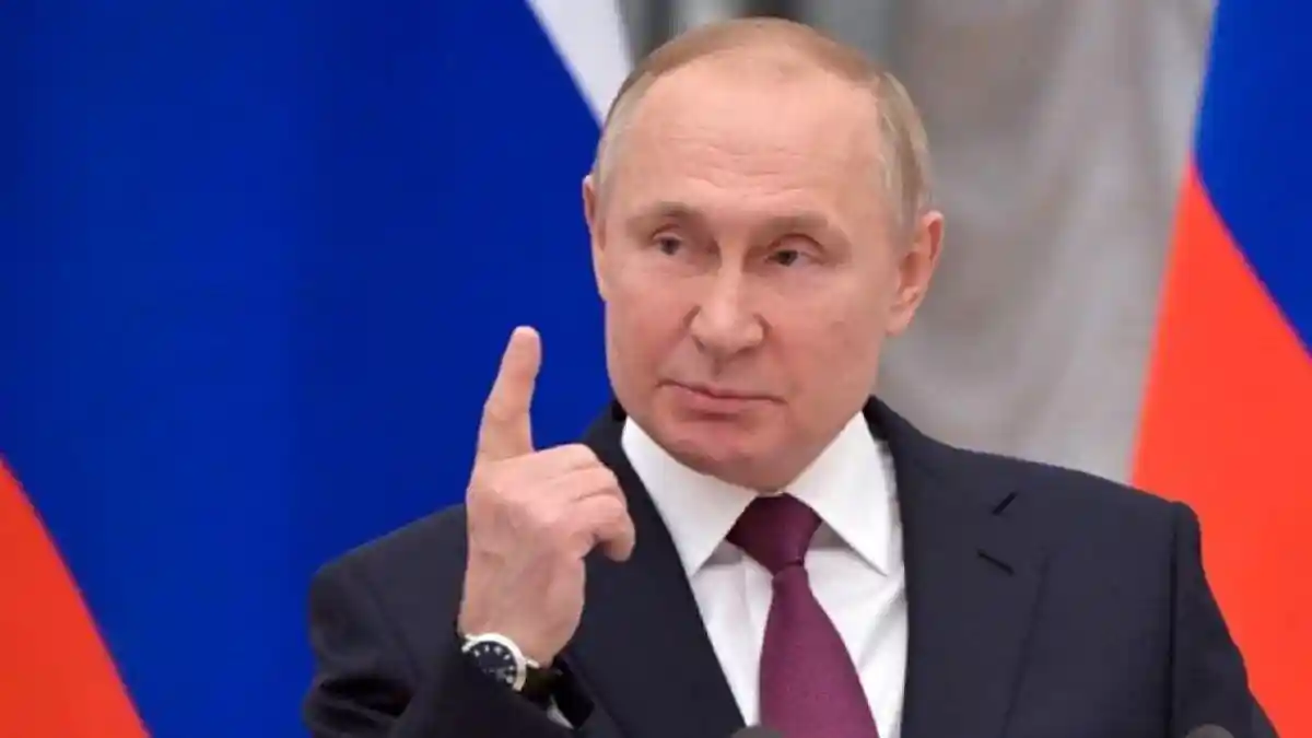 पुतिन ने फिर चेताया- यूक्रेन को परमाणु हथियार बनाने नहीं देंगे